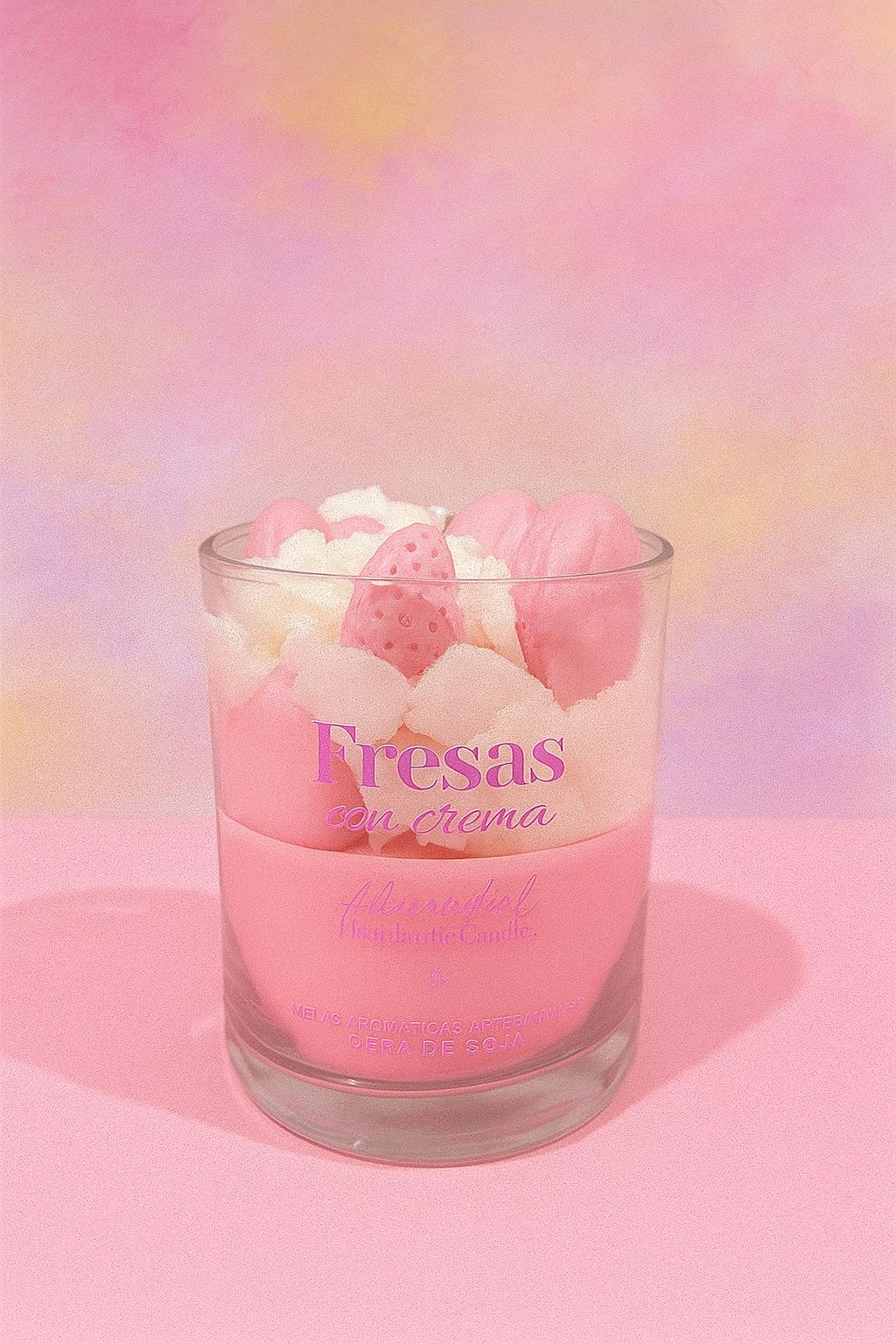 Vela Fresas con Crema